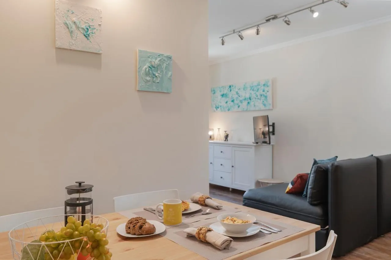 Apartamento Na Praca By An Island Apart Funchal   Funchal (Madeira)