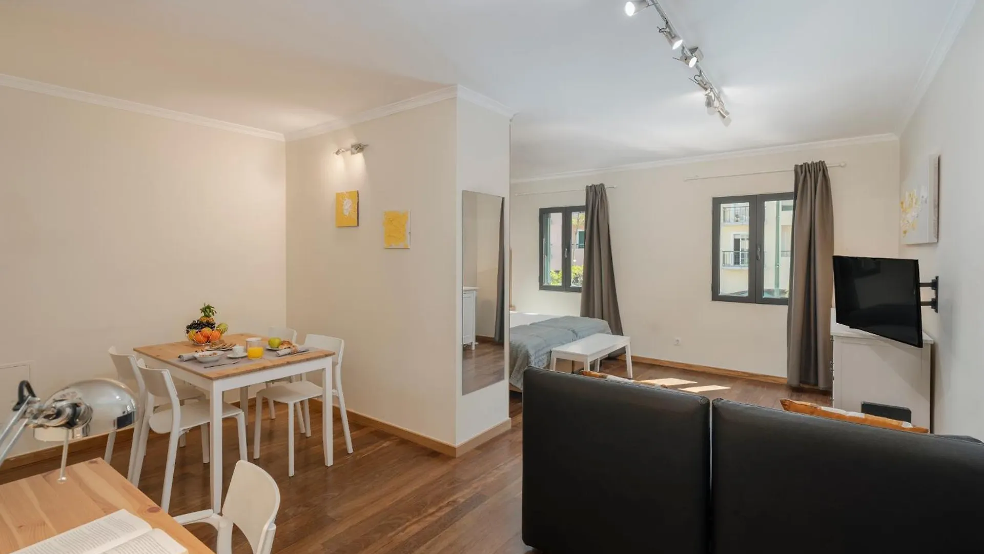 Apartamento Na Praca By An Island Apart Funchal  0*, Funchal (Madeira)