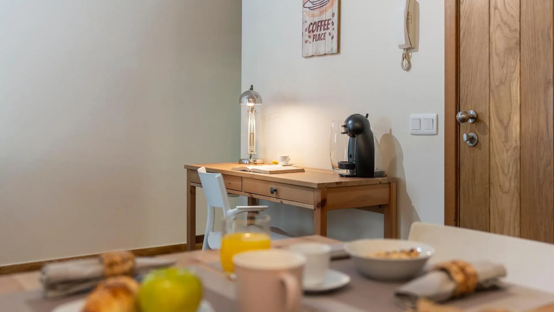 Apartamento Na Praca By An Island Apart Funchal  Funchal (Madeira)