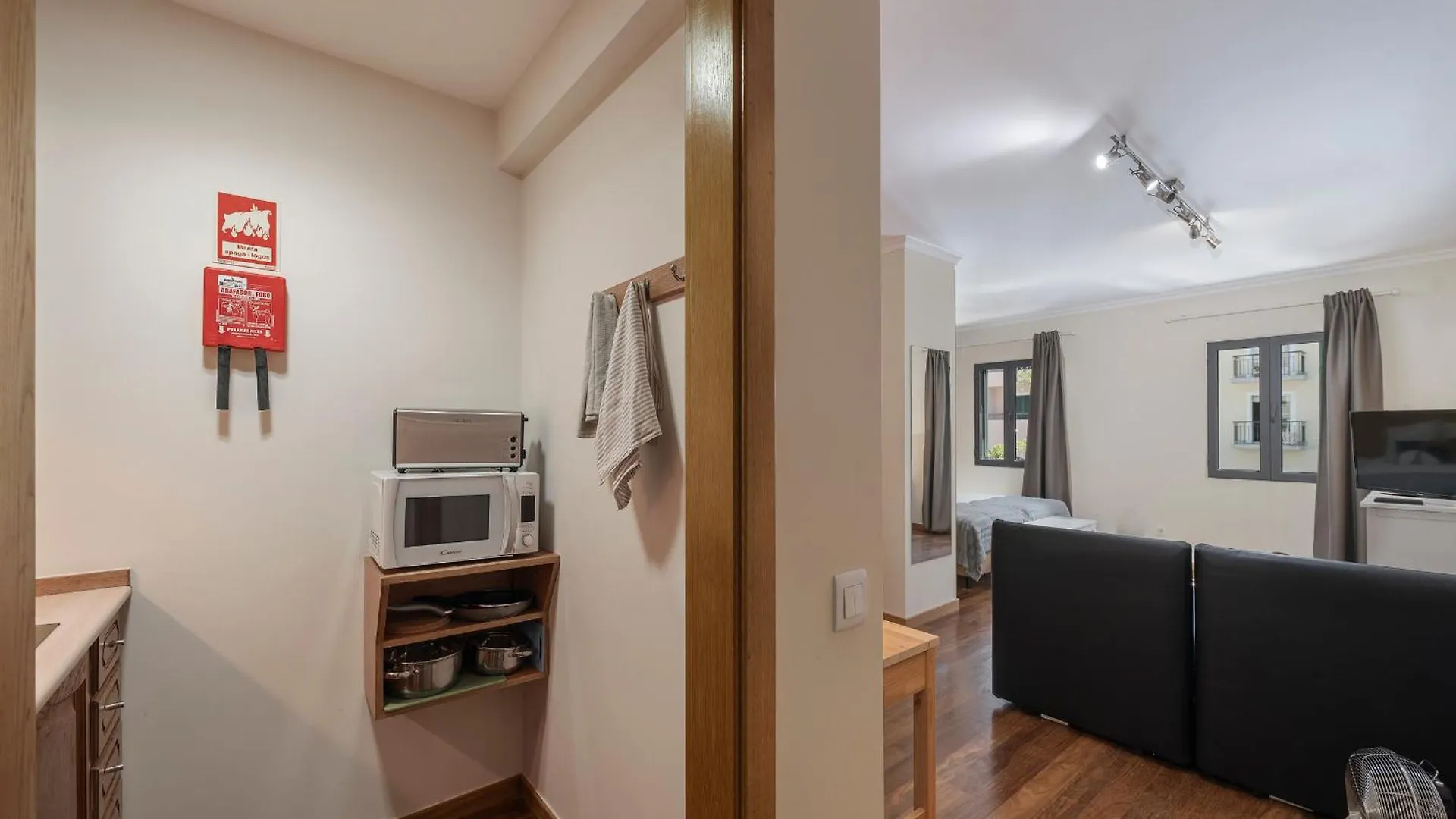 Apartamento Na Praca By An Island Apart Funchal   Funchal (Madeira)