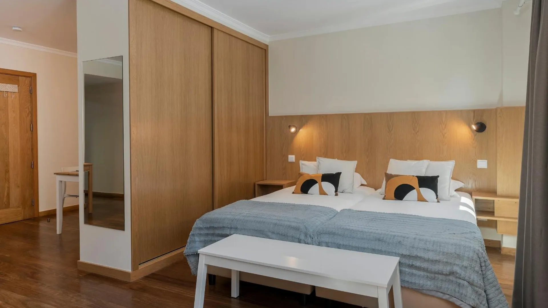 Apartamento Na Praca By An Island Apart Funchal  0*, Funchal (Madeira)