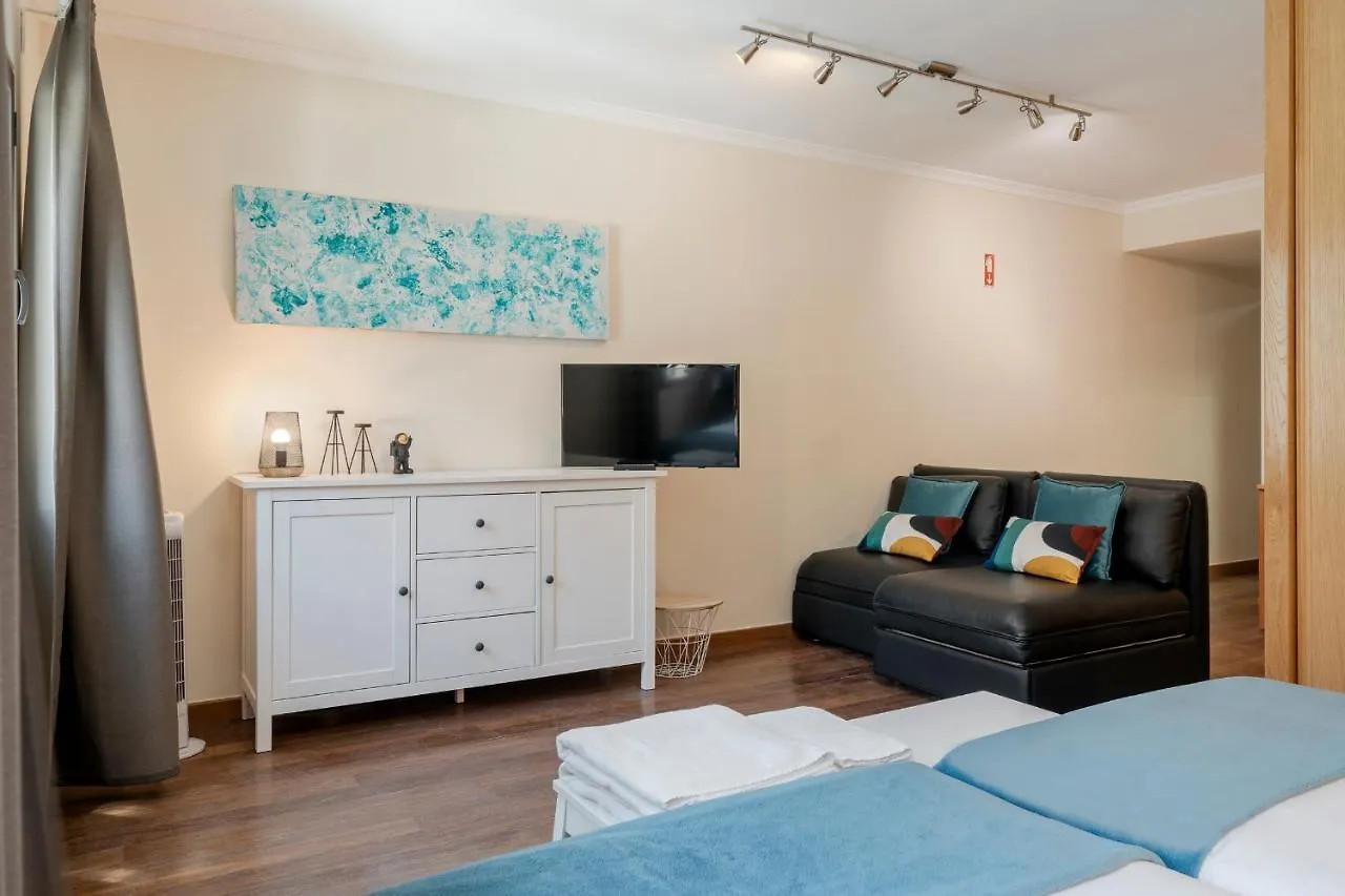 Apartamento Na Praca By An Island Apart Funchal  0*, Funchal (Madeira)